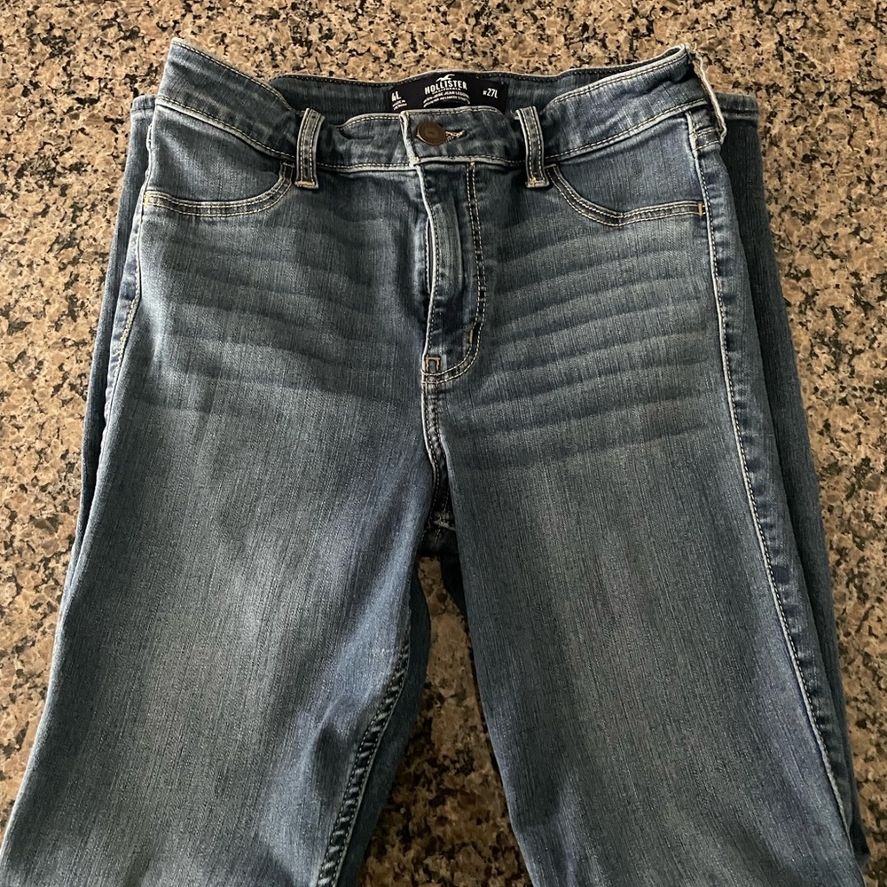 Hollister Denim High-Rise Jeans